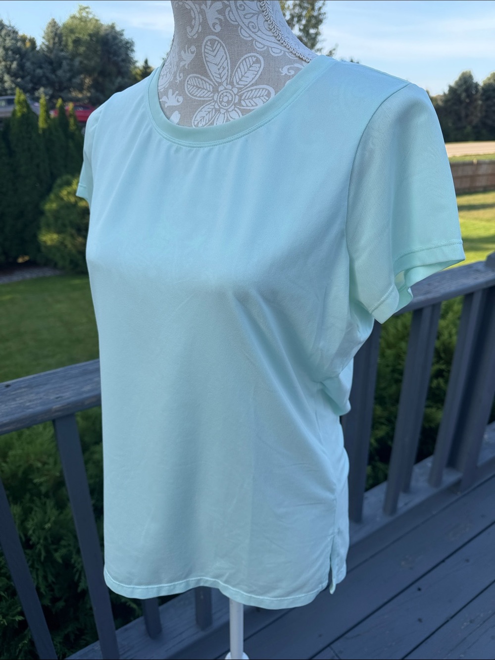 GAIAM Mint Short Sleeve Performance Tee sz M